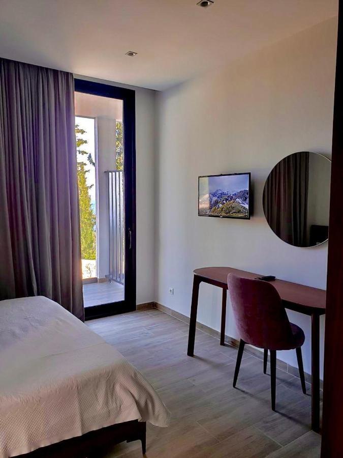 Summer Wine Boutique Hotel Dhërmi Buitenkant foto