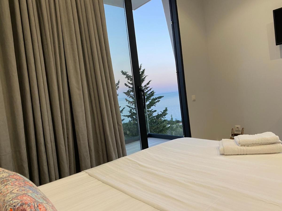 Summer Wine Boutique Hotel Dhërmi Buitenkant foto